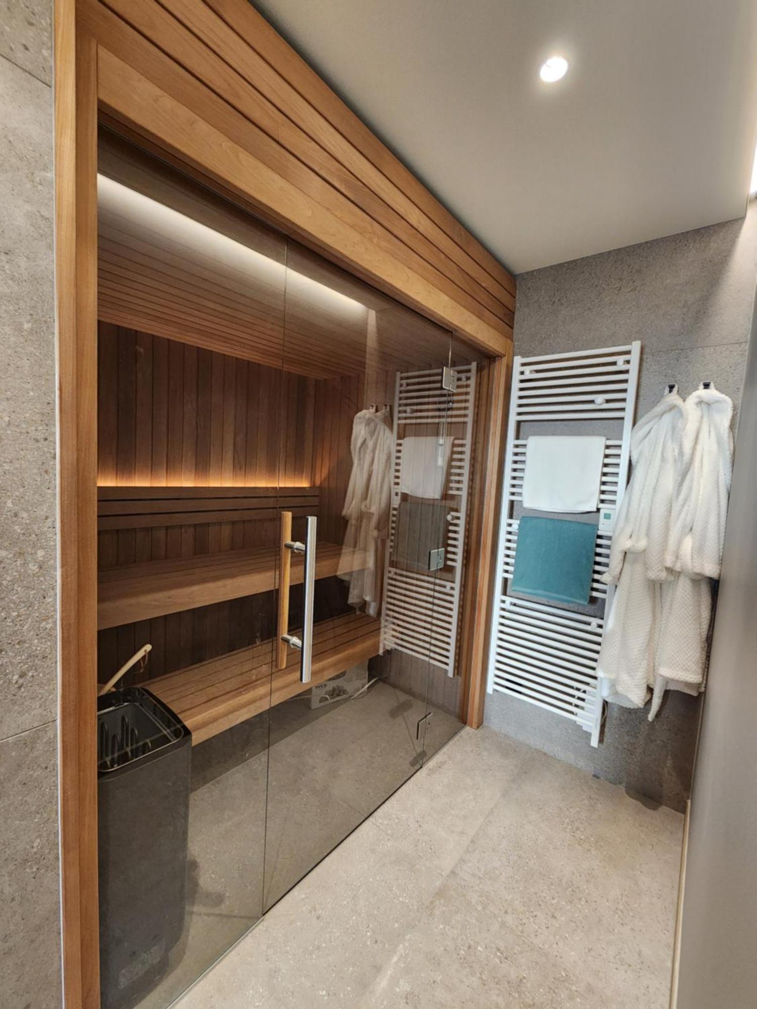 Lodge 323 Малмеди Екстериор снимка